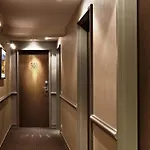 بلازا برج إيفل فندق 4*