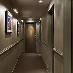 بلازا برج إيفل 4* باريس