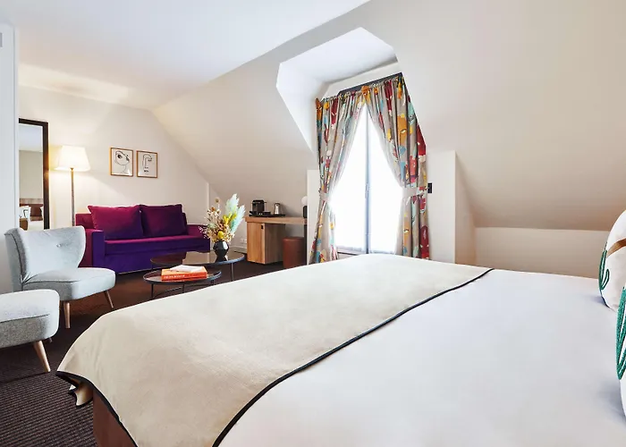 Hotel Plaza Tour Eiffel Paris