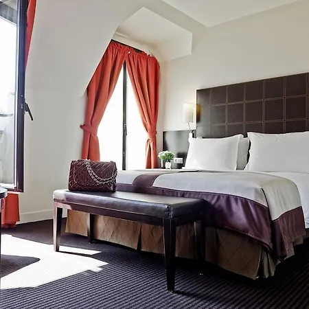 Hotel Plaza Tour Eiffel París