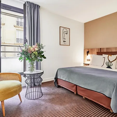 Hotel Plaza Tour Eiffel París