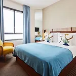 Hotel Plaza Tour Eiffel