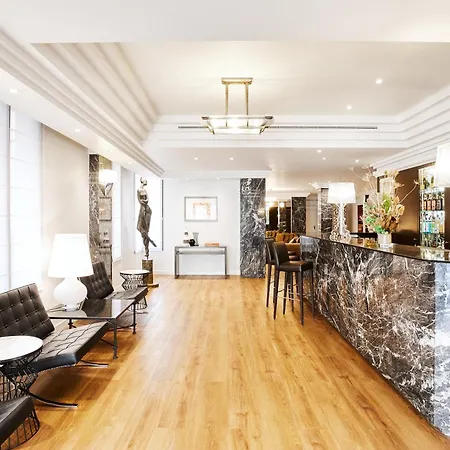 Plaza Tour Eiffel 4*