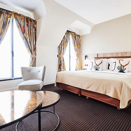 Plaza Tour Eiffel Hotel Paris