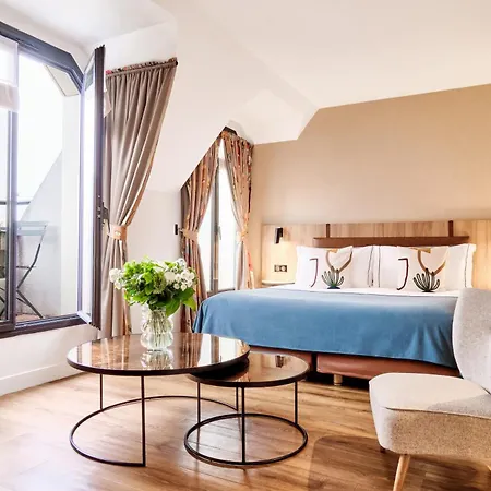 Plaza Tour Eiffel 4*