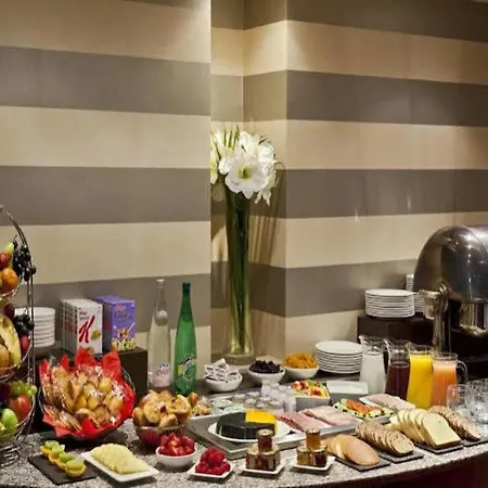 Plaza Tour Eiffel Hotel 4*