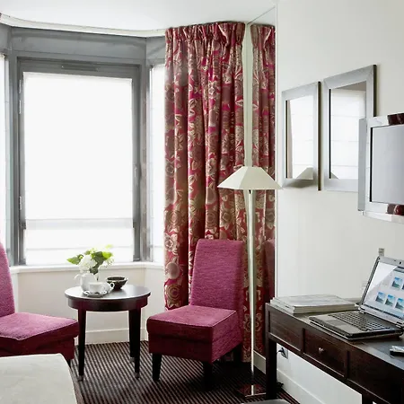 Plaza Tour Eiffel Hotel 4*