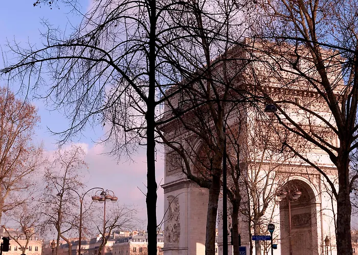 Plaza Tour Eiffel Hotel Paris