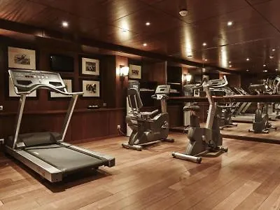 Plaza Tour Eiffel Hotel París