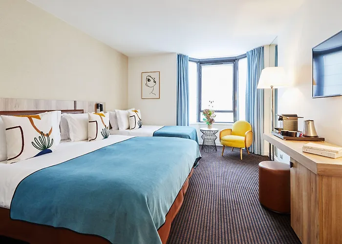 Hotel Plaza Tour Eiffel