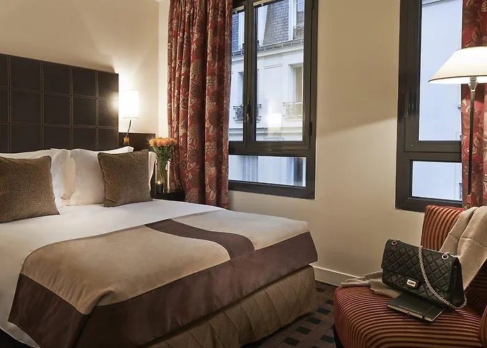 Hotel Plaza Tour Eiffel Paris