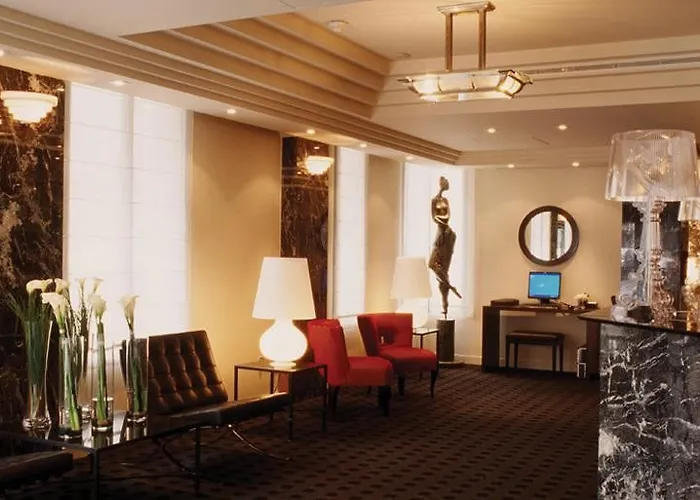 Plaza Tour Eiffel 4*