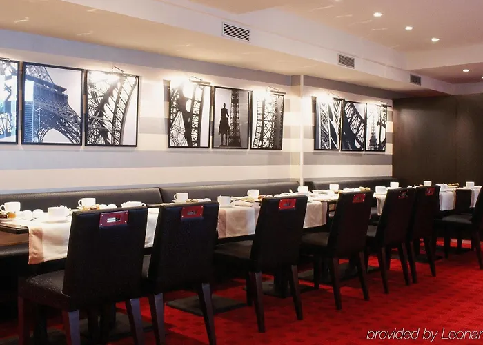 Plaza Tour Eiffel 4* Paris