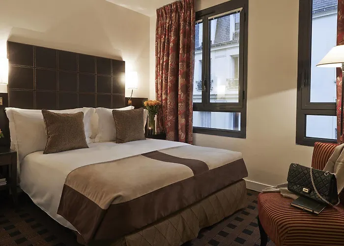 Plaza Tour Eiffel 4* Paris